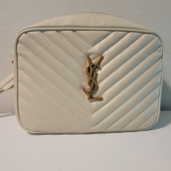 Lou Medium YSL Camera Bag with Pocket in Chevron Quilted Leather GHW - Picture 1 of 4
